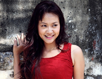 Diễn viên Hồng Ánh.